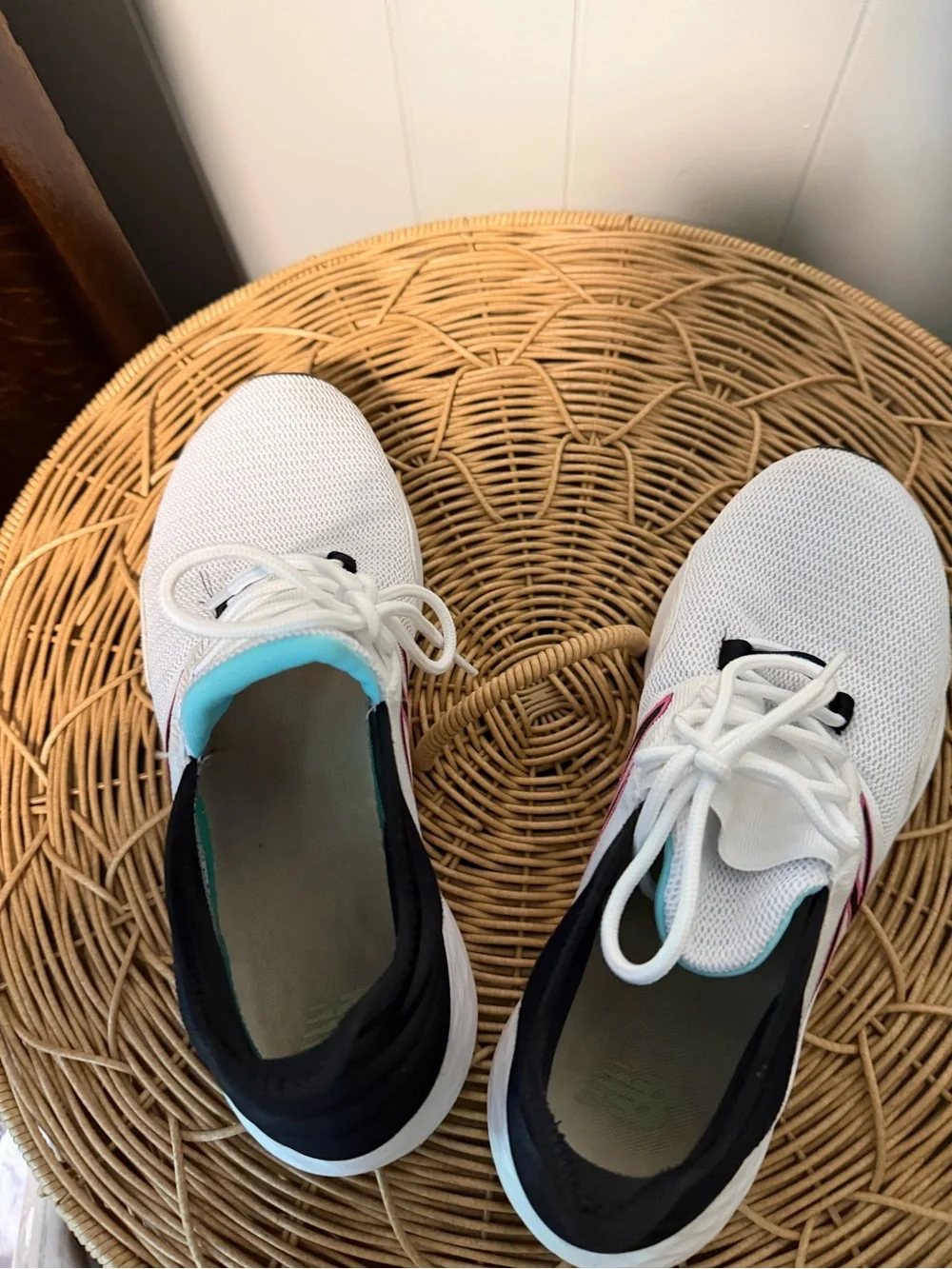 New Balance White Sneakers with Pink Detail and Black Trim